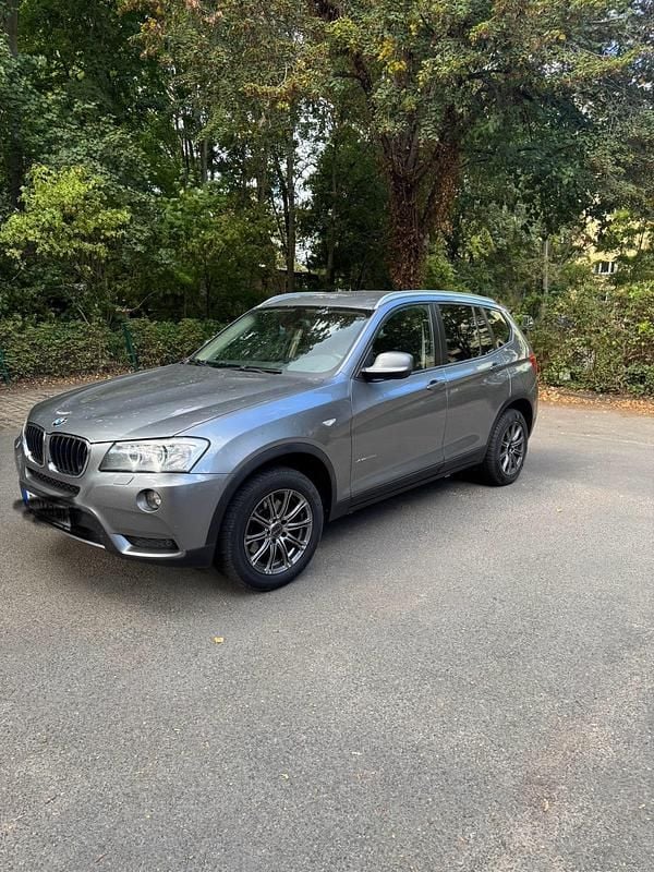 Grau Gebraucht 2012 BMW X3 SUV | 8.500 € (Superpreis) - Bild 1/4
