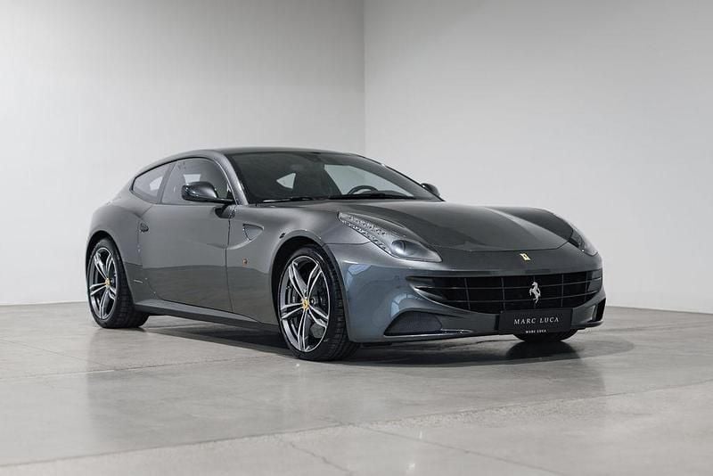 Gebraucht Ferrari FF 659 PS (484 kW) 2012 Grigio silverstone Kombi