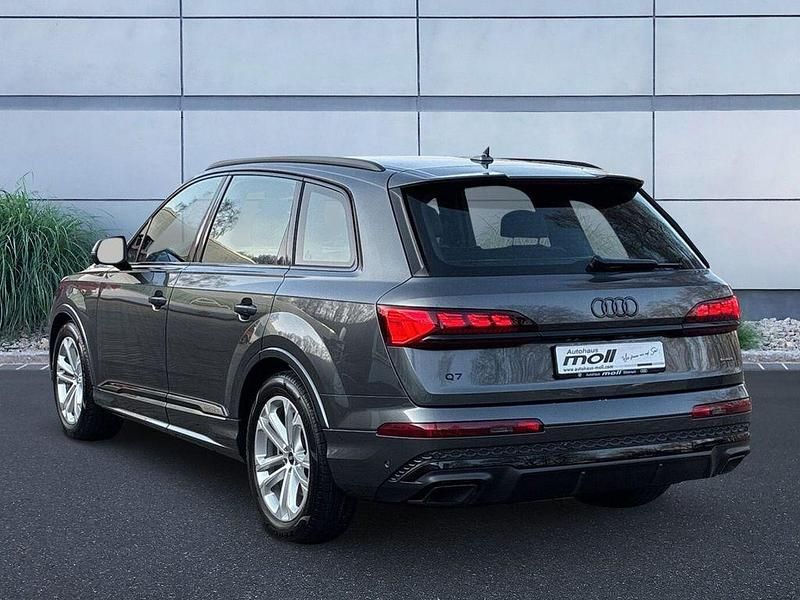 Neu Audi Q7 S-Line 286 PS (210 kW) 2025 Grau SUV