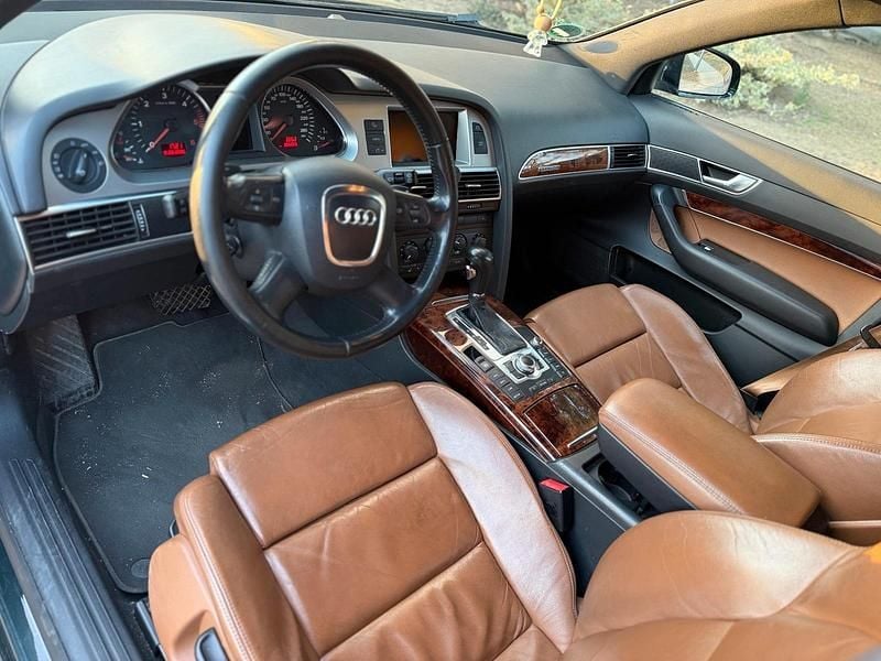 Gebraucht Audi A6 132 PS (97 kW) 2006 Blau Limousine