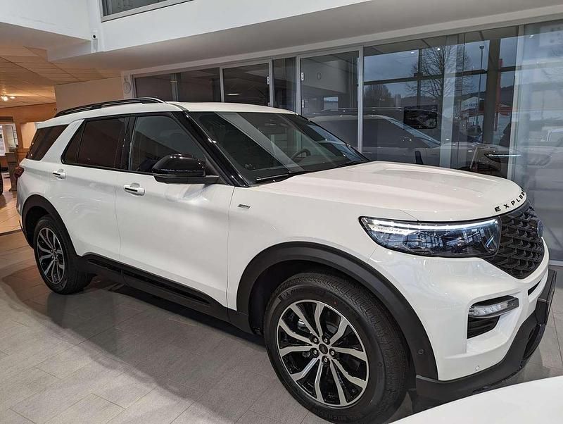 Gebraucht Ford Explorer ST-Line 363 PS (266 kW) 2024 Starwhitemetallic SUV