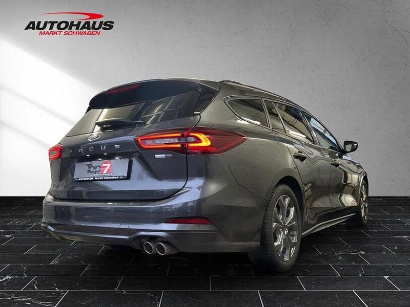 Usata Ford Focus ST-Line 155 CV (114 kW) 2023 Grigio Station wagon