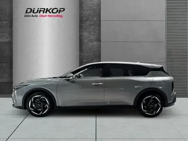 Neu Kia K4 Spirit 150 PS (110 kW) 2026 Grau Limousine