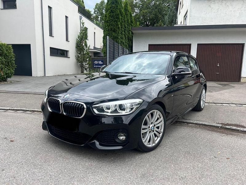 Schwarz Gebraucht 2017 BMW 118 M Sport Kleinwagen | 11.999 € (Superpreis) - Bild 1/4