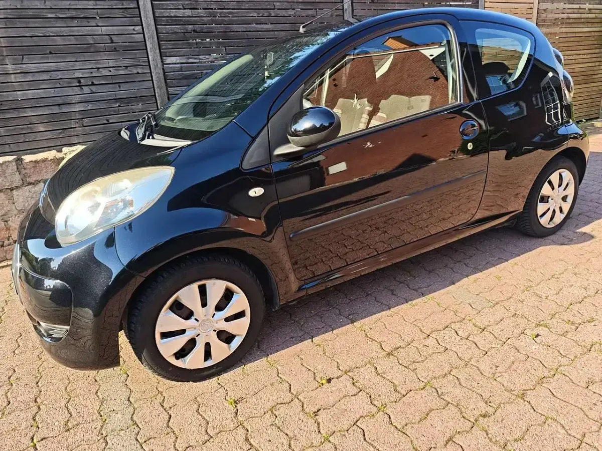Gebraucht Citroën C1 Style 68 PS (50 kW) 2009 Schwarz Kleinwagen