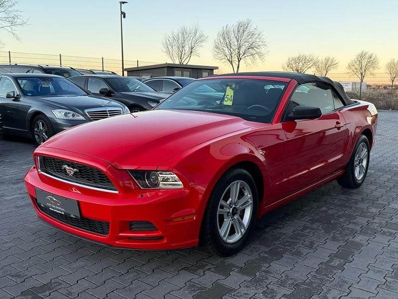 Gebraucht Ford Mustang 309 PS (227 kW) 2013 Rot Cabrio