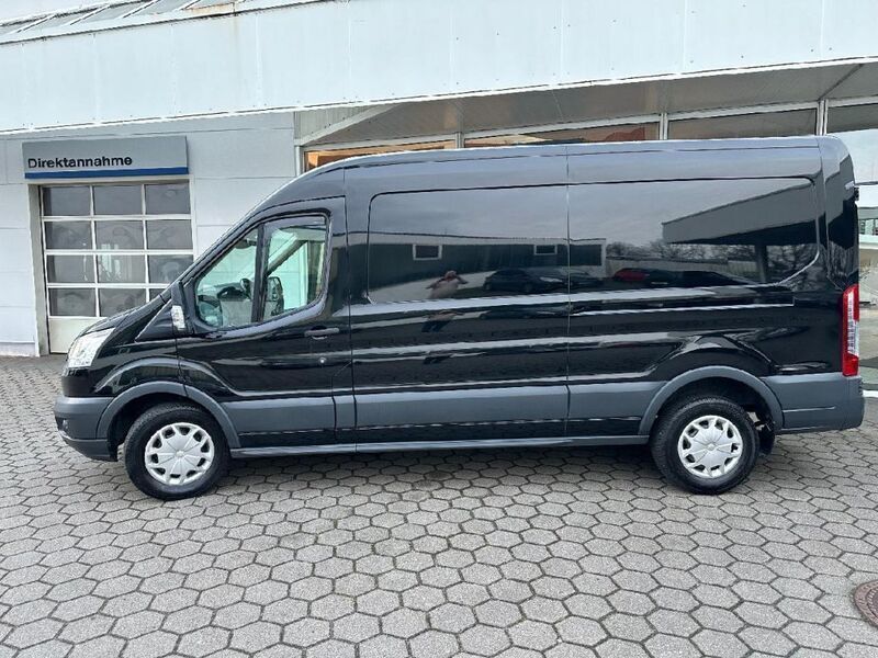 Gebraucht Ford Transit Trend 131 PS (96 kW) 2016 Iridiumschwarz metallic (metallic) Van