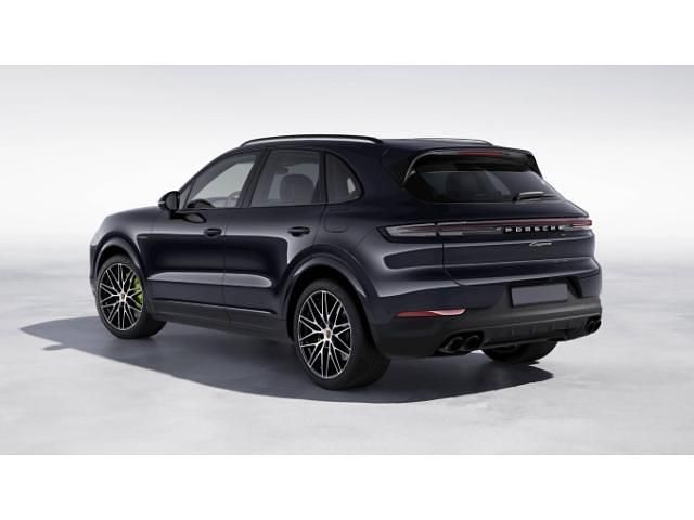 Używany Porsche Cayenne 471 KM (346 kW) 2024 Czarny SUV