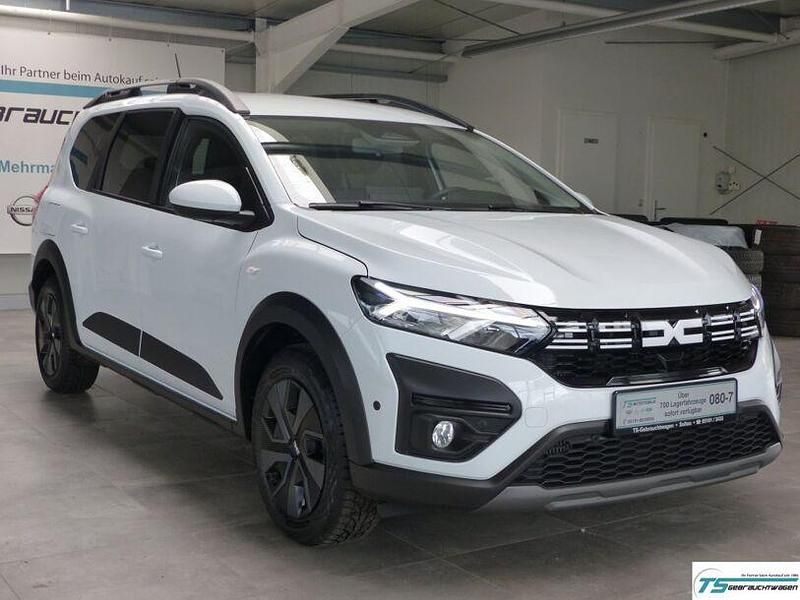 Gebraucht Dacia Jogger Expression 101 PS (74 kW) 2024 Andere Van / Kleinbus