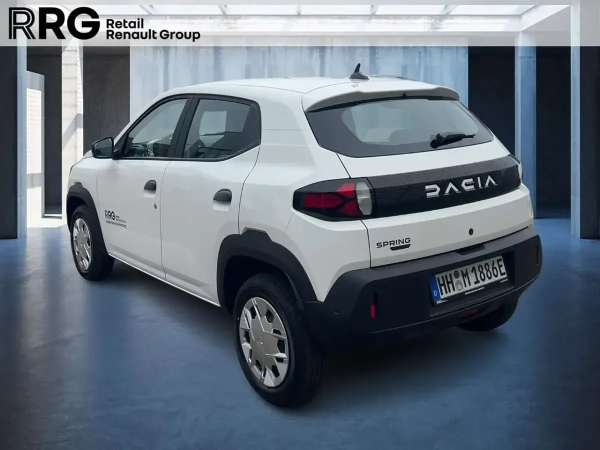 Gebraucht Dacia Spring Essentiel 33 kW (45 PS) 2025 Kaolinweiß Kleinwagen