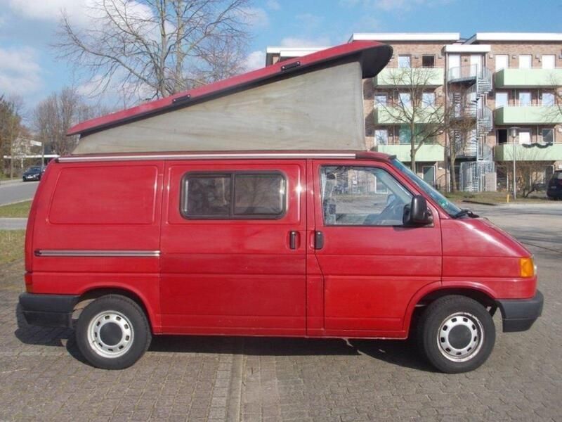 Rot Gebraucht 1990 VW T4 Van | 5.950 € - Bild 1/4