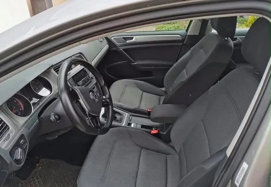Gebraucht VW Golf VII 86 PS (63 kW) 2013 Grau Limousine