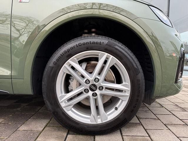 Gebraucht Audi Q5 S-Line 204 PS (150 kW) 2023 Distriktgrün metallic SUV