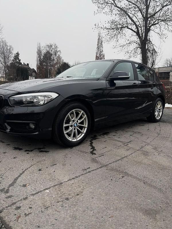 Gebraucht BMW 118 136 PS (100 kW) 2018 Schwarz Kleinwagen