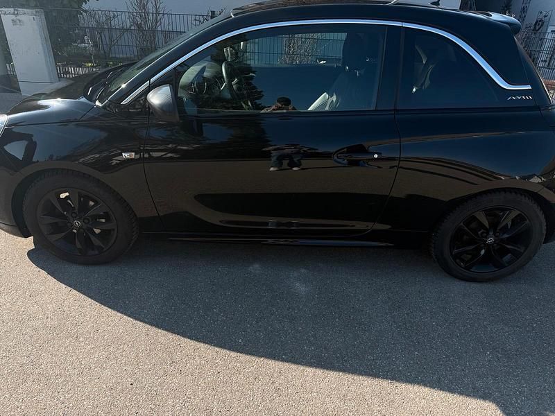 Gebraucht Opel Adam Sport 101 PS (74 kW) 2018 Schwarz Kleinwagen