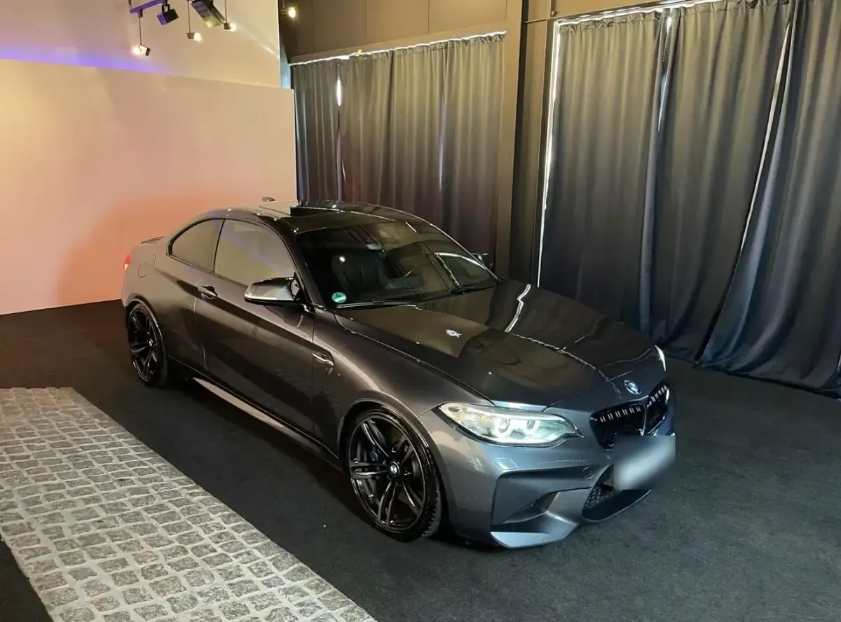 Gebraucht BMW M2 370 PS (272 kW) 2017 Grau Coupé