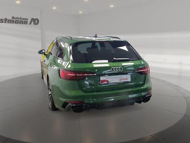 Gebraucht Audi RS4 Ambiente 450 PS (330 kW) 2021 Grün Kombi