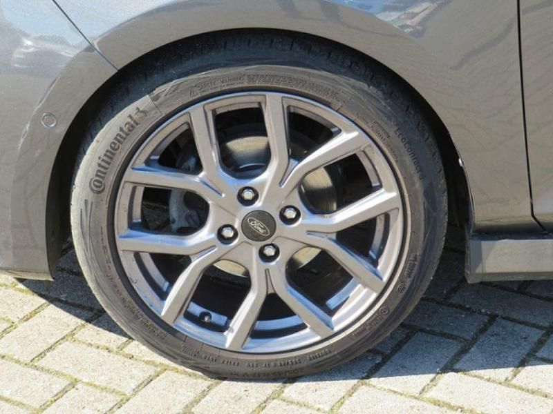 Gebraucht Ford Fiesta 125 PS (91 kW) 2023 Magnetic grau (metallic) Kleinwagen