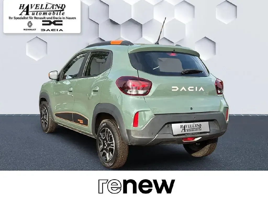 Usado Dacia Spring Essentiel 33 kW (45 CV) 2022 Verde Utilitario