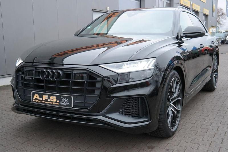 Gebraucht Audi Q8 Competition 340 PS (250 kW) 2022 Schwarz SUV