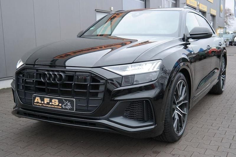 Gebraucht Audi Q8 Competition 340 PS (250 kW) 2022 Schwarz SUV
