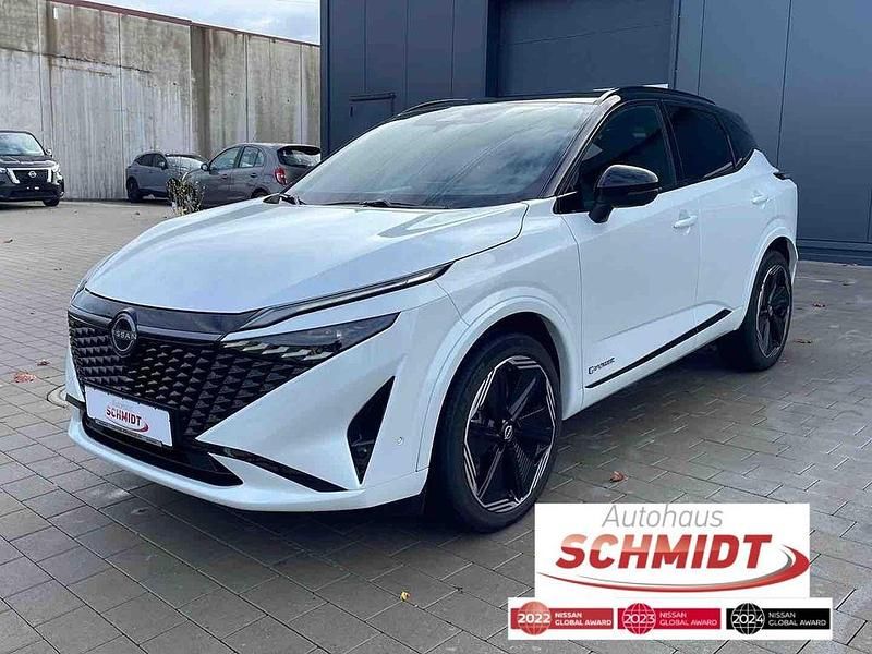 White pearl/dach schwarz Gebraucht 2025 Nissan Qashqai Comfort SUV | 32.990 € (Guter Preis) - Bild 1/4