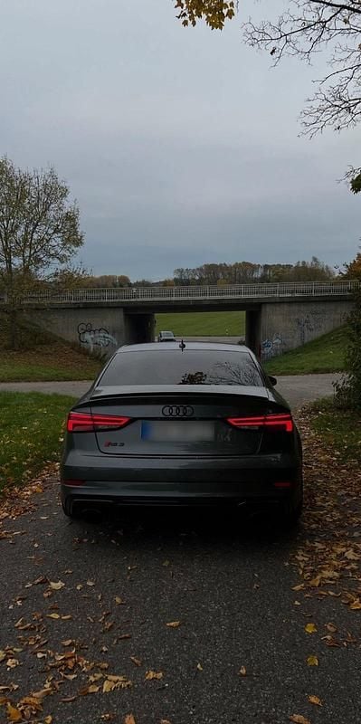 Second-hand Audi RS3 400 CP (294 kW) 2018 Berlinǎ