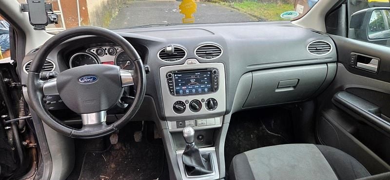 Gebraucht Ford Focus Titanium 116 PS (85 kW) 2008 Schwarz Kombi