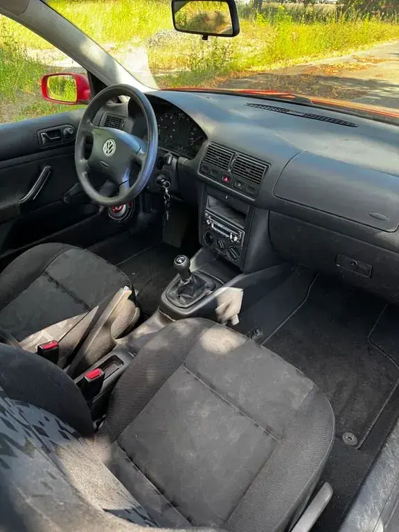 Gebraucht VW Golf III 75 PS (55 kW) 1998 Rot Limousine