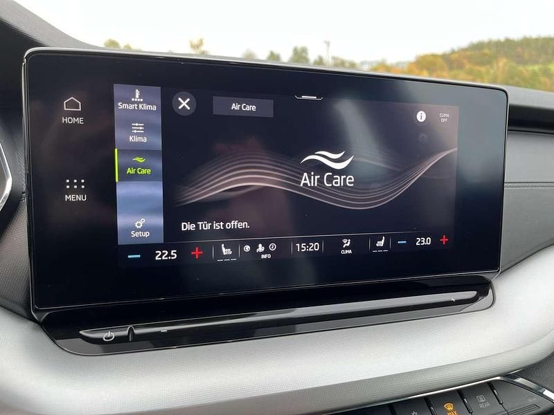 Neu Skoda Octavia Selection 150 PS (110 kW) 2025 Moon weiss metallic Kombi