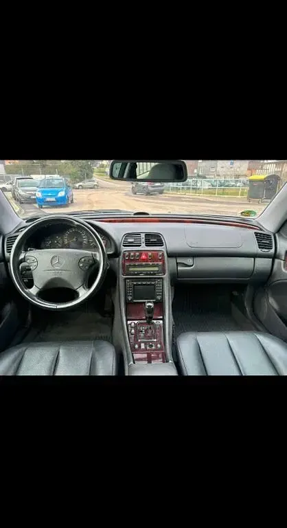 Gebraucht Mercedes CLK320 Elegance 218 PS (160 kW) 2001 Silber Coupé