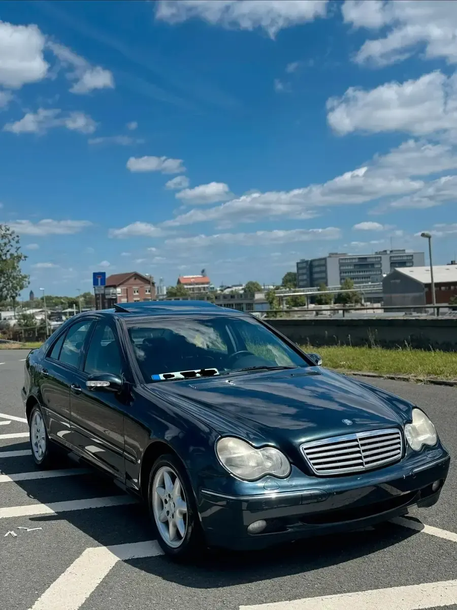 Gebraucht Mercedes C320 218 PS (160 kW) 2000 Limousine