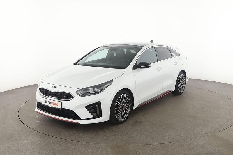 Weiß Gebraucht 2019 Kia ProCeed Kleinwagen | 24.480 € (Etwas zu teuer) - Bild 1/3
