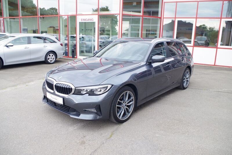 Grau Gebraucht 2020 BMW 320 Advantage Kombi | 20.790 € (Fairer Preis) - Bild 1/4