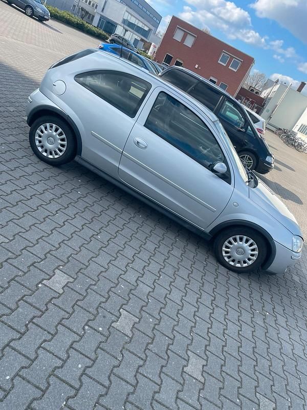 Gebraucht Opel Corsa 78 PS (57 kW) 2005 Grau Kleinwagen