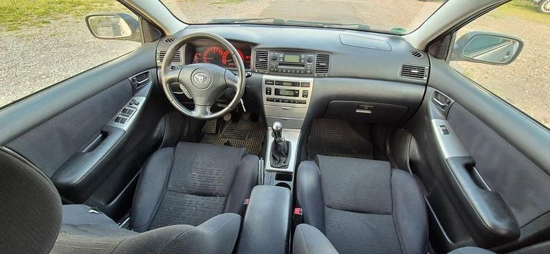 Gebraucht Toyota Corolla 192 PS (141 kW) 2002 Grau Limousine