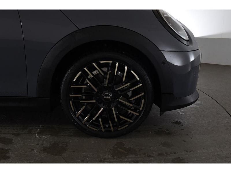 Gebraucht Mini Cooper S Cabriolet Favoured 204 PS (150 kW) 2025 Grau Cabrio