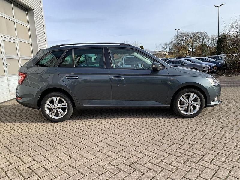 Gebraucht Skoda Fabia 110 PS (80 kW) 2020 Grau Kombi