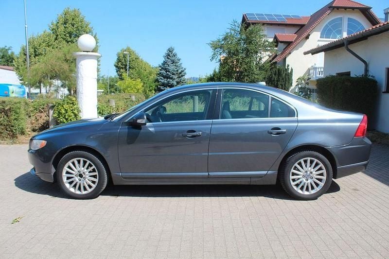 Grau Gebraucht 2006 Volvo S80 Limousine | 3.790 € (Superpreis) - Bild 1/4