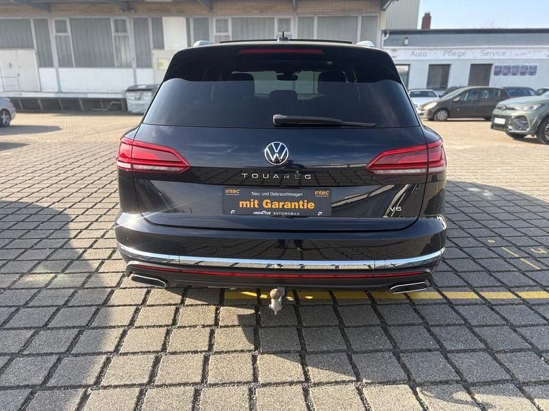 Gebraucht VW Touareg 286 PS (210 kW) 2022 Blau SUV