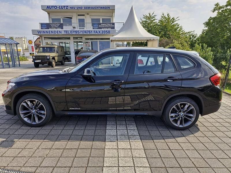 Schwarz Gebraucht 2013 BMW X1 Sport Line SUV | 11.950 € (Fairer Preis) - Bild 1/4