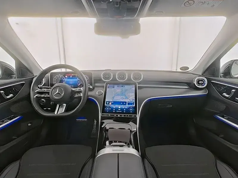 Gebraucht Mercedes C180 Advanced Plus 170 PS (125 kW) 2025 Schwarz Limousine