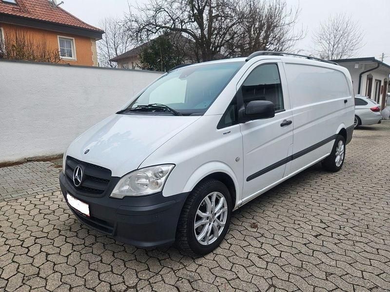 Weiß Gebraucht 2013 Mercedes Vito Van / Kleinbus | 7.499 € (Superpreis) - Bild 1/4