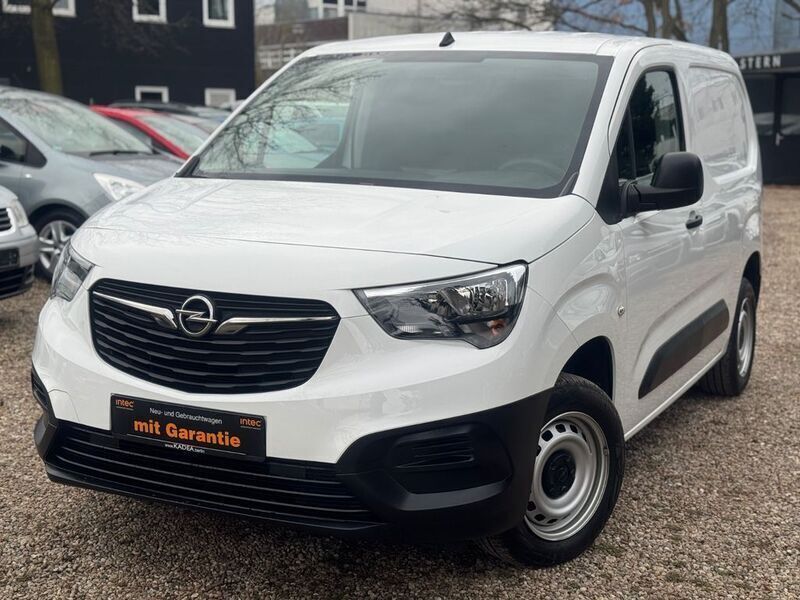 Gebraucht Opel Combo S 102 PS (75 kW) 2021 Weiß Van / Kleinbus