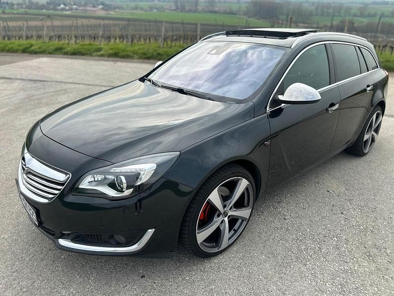 Usata Opel Insignia OPC 194 CV (142 kW) 2015 Nero Station wagon