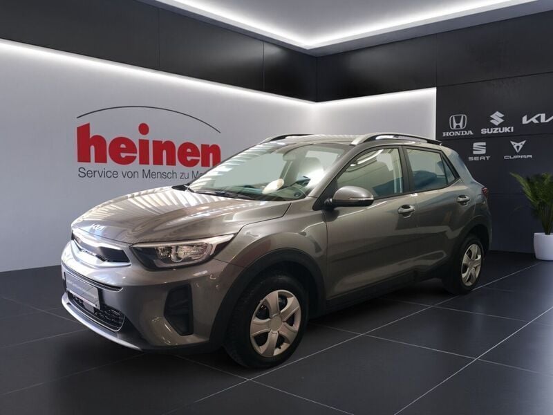 Andere Gebraucht 2024 Kia Stonic Vision SUV | 21.499 € (Fairer Preis) - Bild 1/4