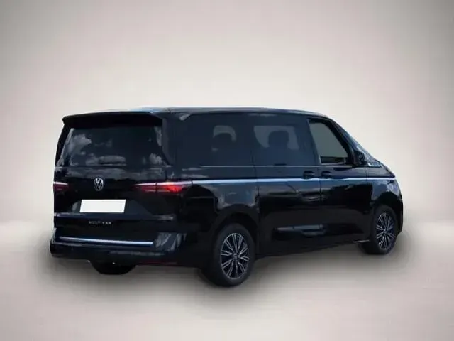 Gebraucht VW Multivan Style 150 PS (110 kW) 2025 Manufacturer Van / Kleinbus