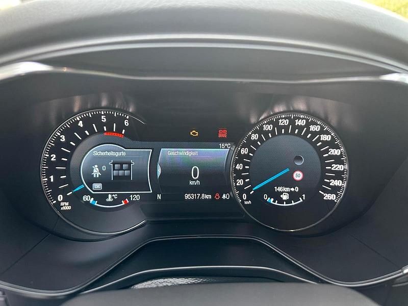 Gebraucht Ford Mondeo Trend 150 PS (110 kW) 2016 Schwarz Kombi