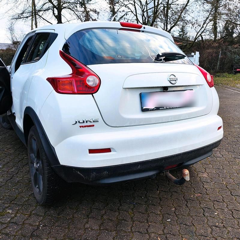 Gebraucht Nissan Juke 117 PS (86 kW) 2011 Weiß SUV