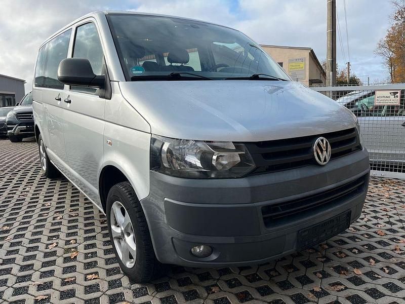 Silber Gebraucht 2012 VW Caravelle Van / Kleinbus | 11.500 € (Superpreis) - Bild 1/4